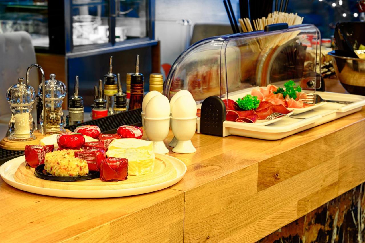 Hotel My Way Zuerich 발리셀렌 외부 사진