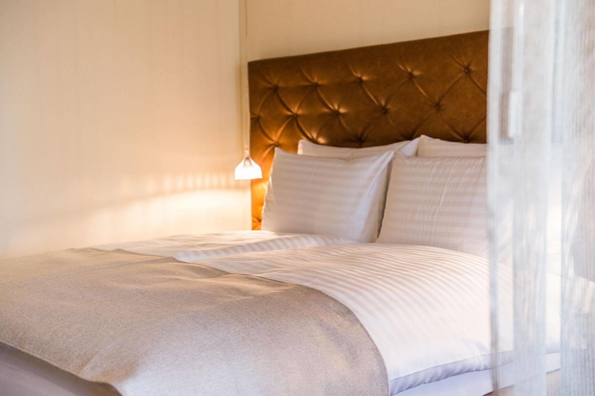 Hotel My Way Zuerich 발리셀렌 외부 사진
