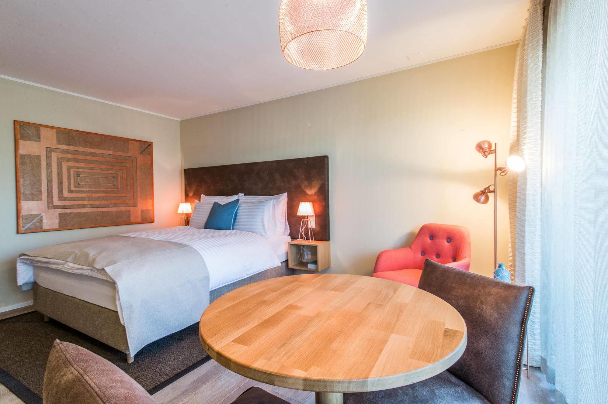 Hotel My Way Zuerich 발리셀렌 외부 사진